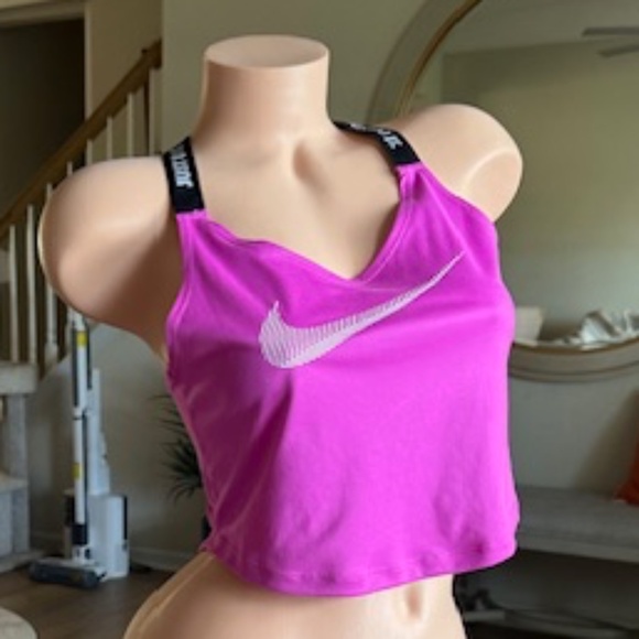 Nike women's Dry Fit XS cropped tank top pink n black. NWOT - Picture 8 of 11